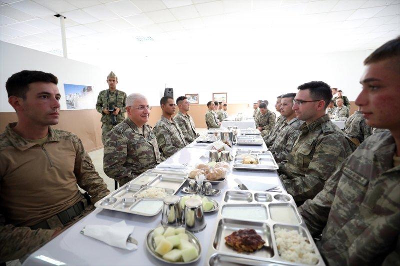 Hulusi Akar KKTC'de: Komşularımız aklını başına alsın