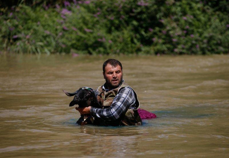 846. Sudan Koyun Geçirme Yarışması
