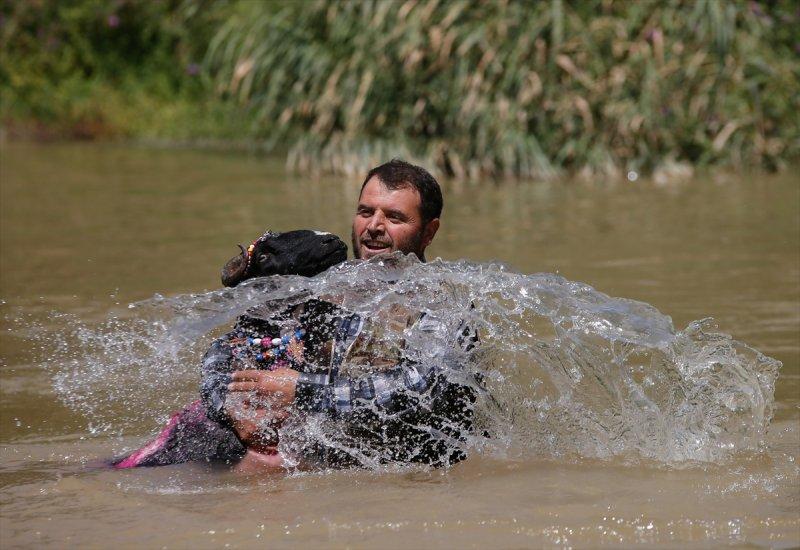 846. Sudan Koyun Geçirme Yarışması