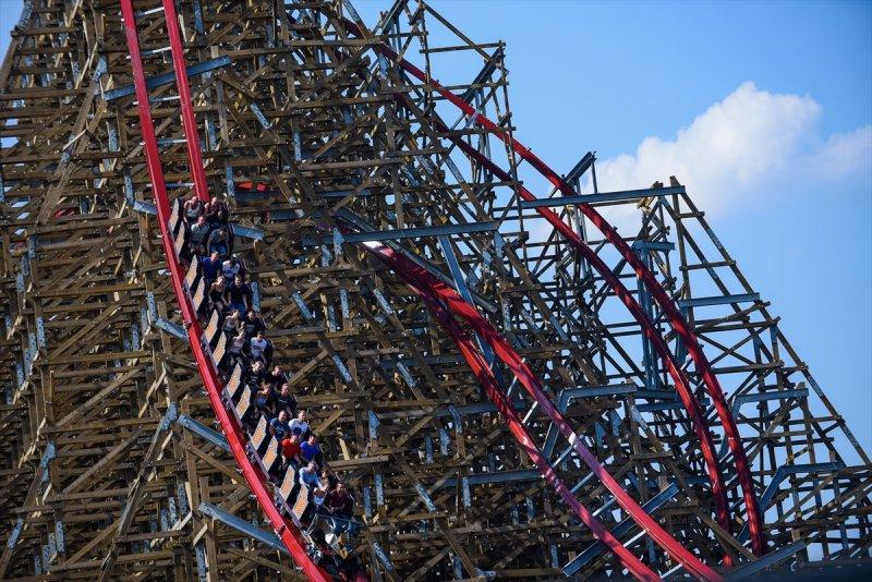 Dünyanın en uzun tahta treni Polonya'da  