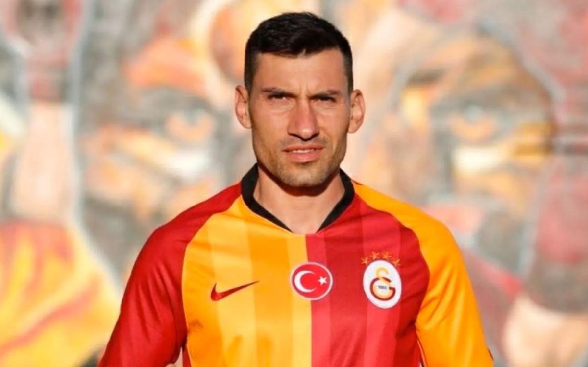 4 büyüklerin yaptıkları transferler 