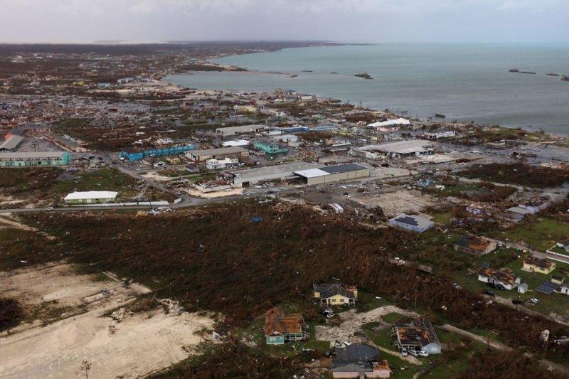 Dorian Kasırgası'nın neden olduğu yıkımın uydu fotoğrafları