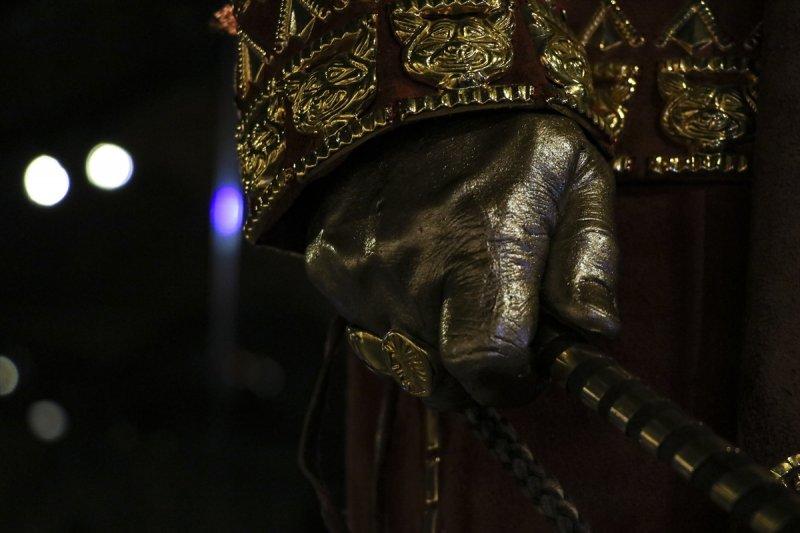 2500 yıllık 'Altın Elbiseli Adam' Türkiye'de sergileniyor