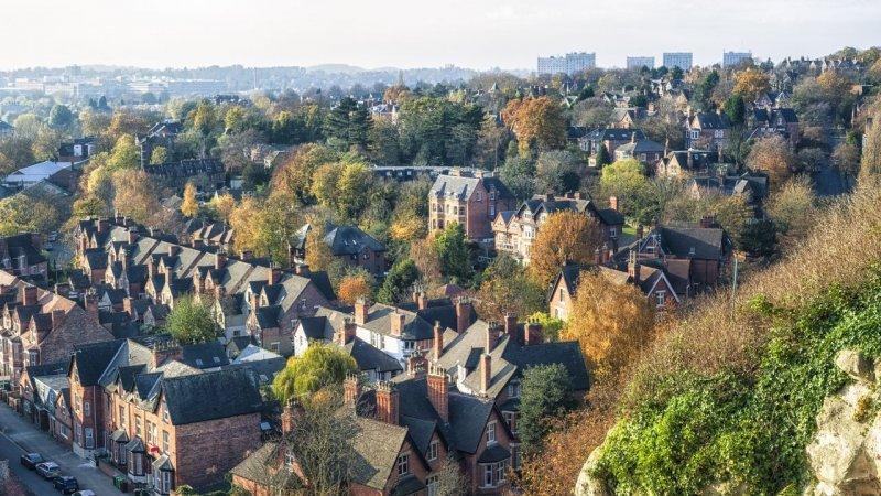 Üniversite öğrencileri için dünyadaki en iyi şehirler