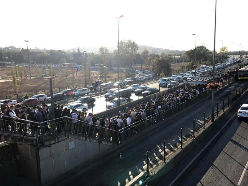 Metrobüs filosundaki araçlar ve kapasiteleri - Resim 1