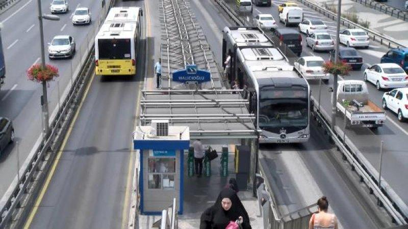Metrobüs filosundaki araçlar ve kapasiteleri - Resim 12