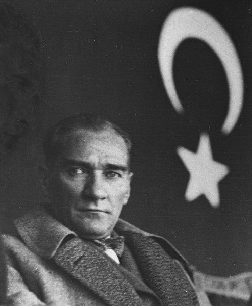 Arşivden Mustafa Kemal Atatürk fotoğrafları