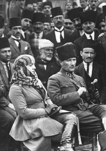 Arşivden Mustafa Kemal Atatürk fotoğrafları