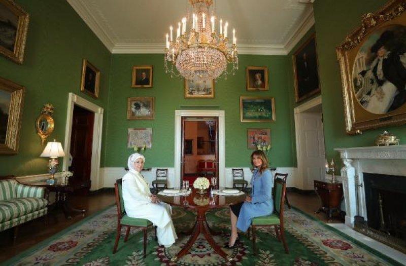 Emine Erdoğan, Melania Trump ile Beyaz Saray'ı gezdi