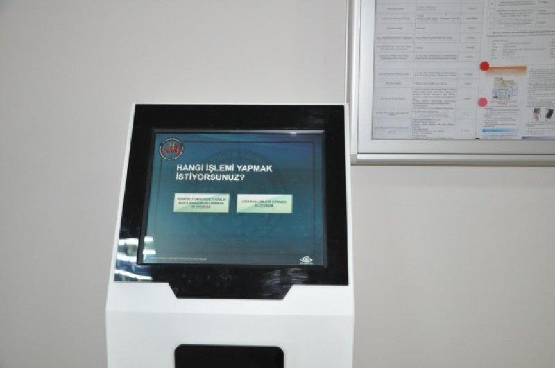 Çipli kimlik kartı almak için yapılması gerekenler