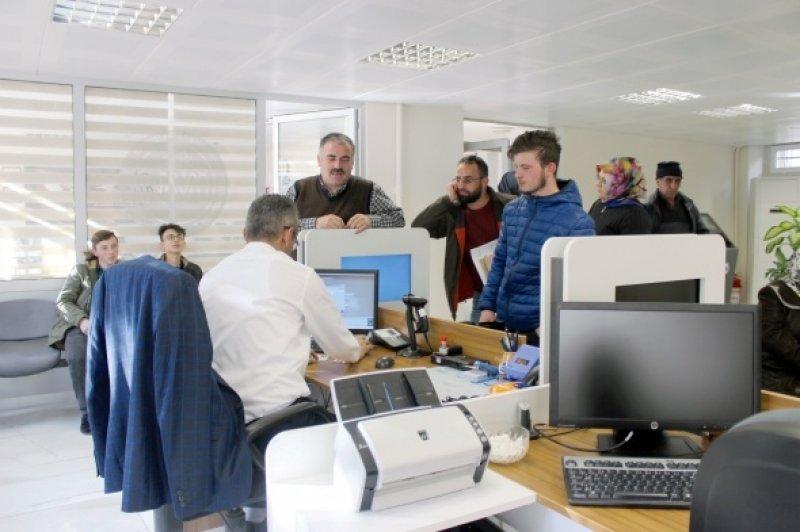 Çipli kimlik kartı almak için yapılması gerekenler