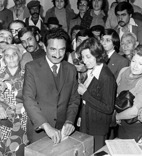 Bülent Ecevit-Rahşan Ecevit aşkı