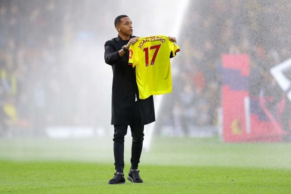 Dünyada biten transferler