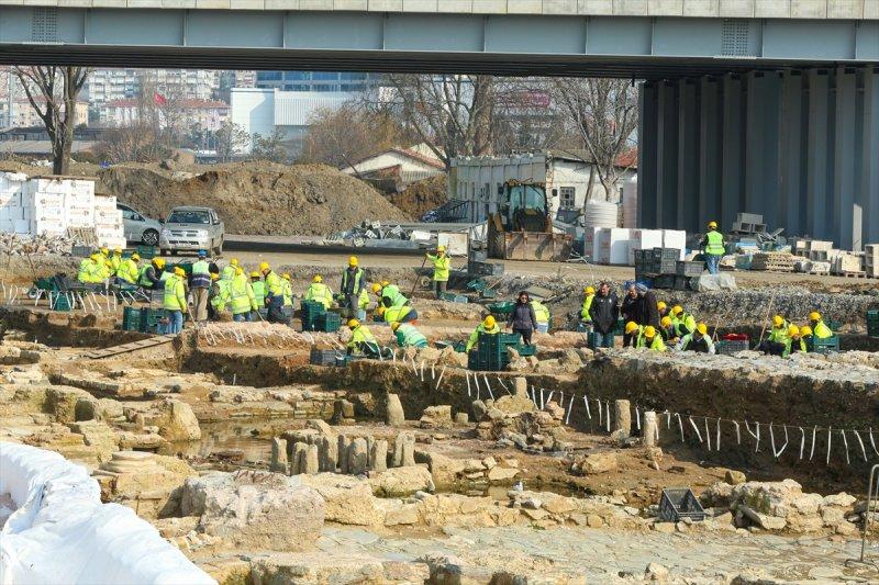Kadıköy'deki 2 bin 500 yıllık tarih, gün yüzüne çıkıyor
