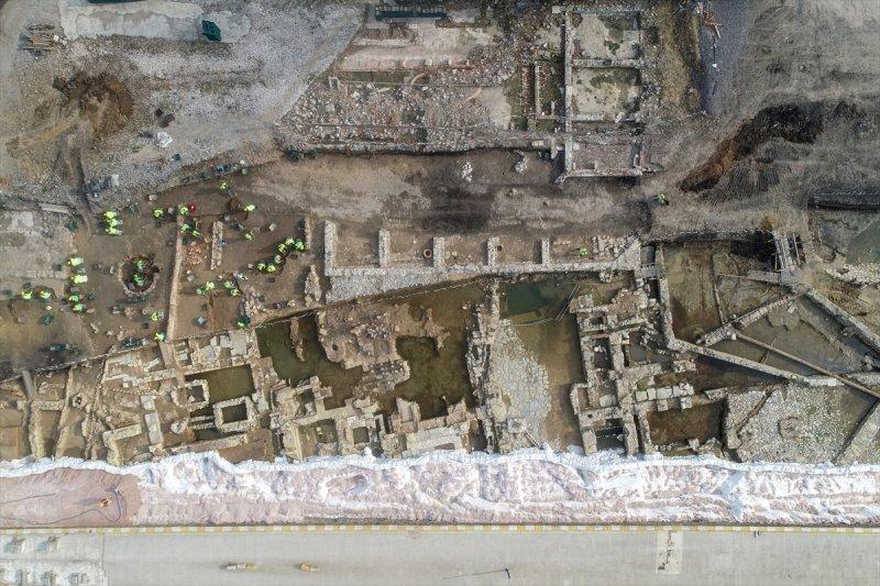 Kadıköy'deki 2 bin 500 yıllık tarih, gün yüzüne çıkıyor