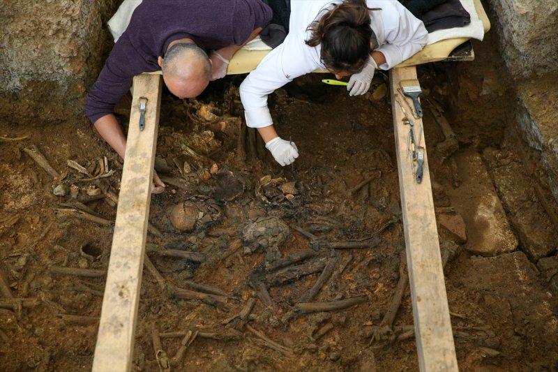 Kadıköy'deki 2 bin 500 yıllık tarih, gün yüzüne çıkıyor