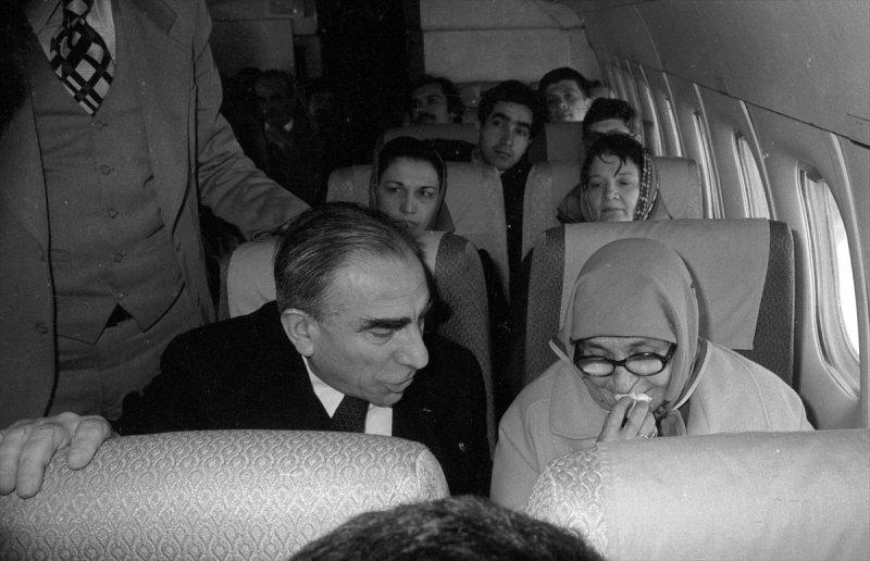 MHP lideri Devlet Bahçeli Türkeş'i dualarla andı