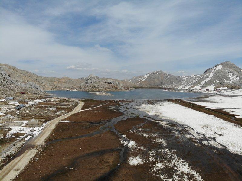 Kışın ortaya çıkan, yazın yok olan doğa harikası