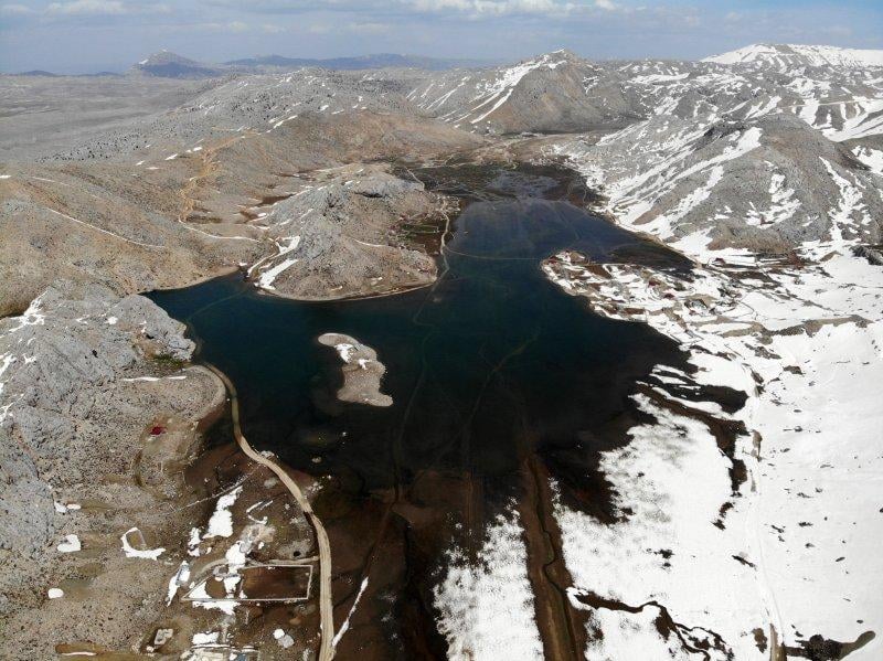 Kışın ortaya çıkan, yazın yok olan doğa harikası