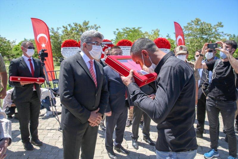 Van'da şehit olan 2 işçi, son yolculuğuna uğurlandı
