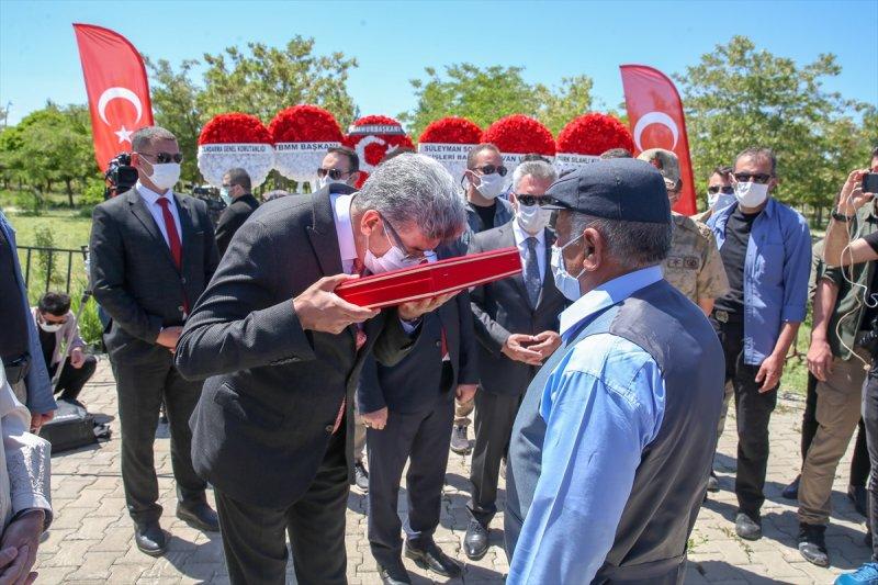 Van'da şehit olan 2 işçi, son yolculuğuna uğurlandı