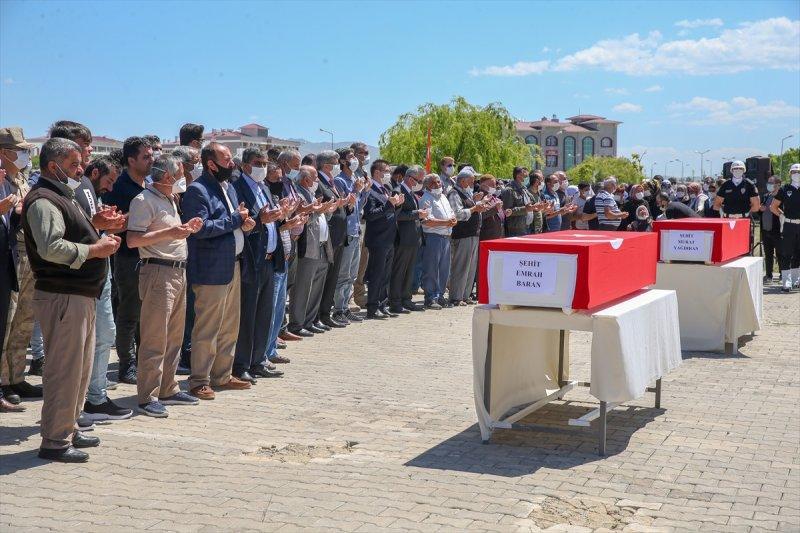 Van'da şehit olan 2 işçi, son yolculuğuna uğurlandı