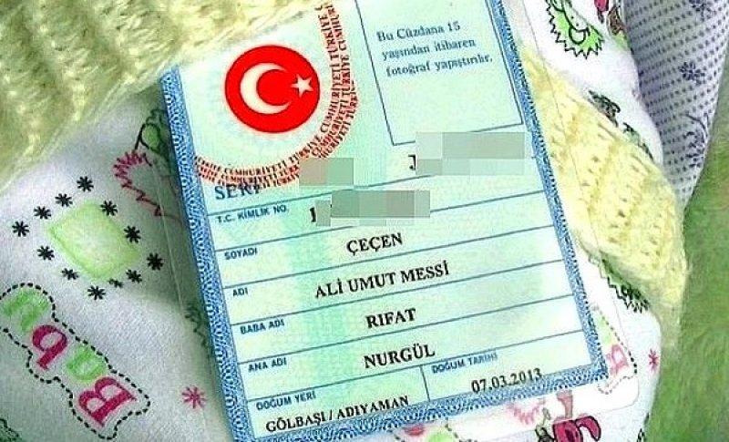 Çocuğuna yabancı futbolcuların ismini koyan taraftarlar