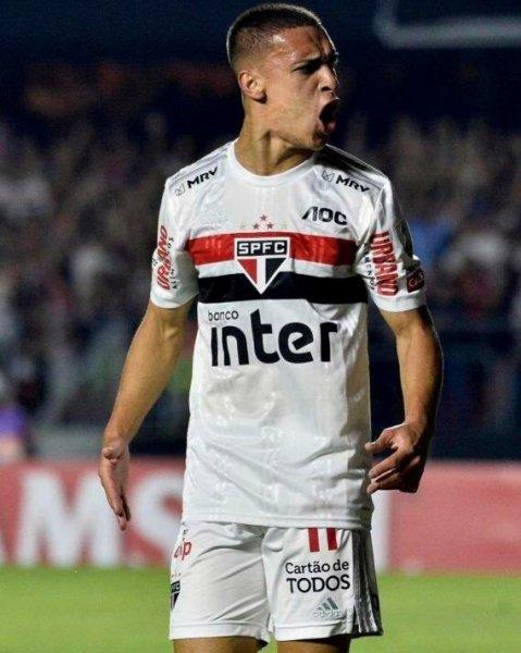 Resmen biten transferler