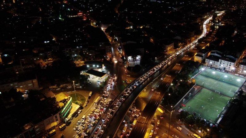 15 Temmuz Demokrasi Otogarı'nda asker uğurlama yoğunluğu