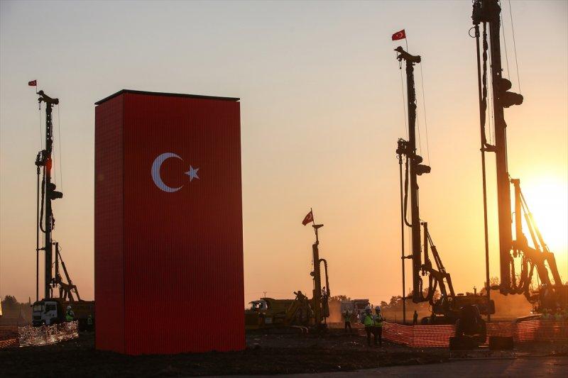 Yerli otomobil fabrikasının temel atma töreninden fotoğraflar