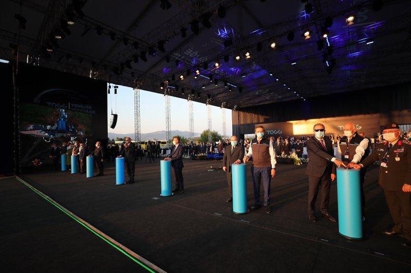 Yerli otomobil fabrikasının temel atma töreninden fotoğraflar