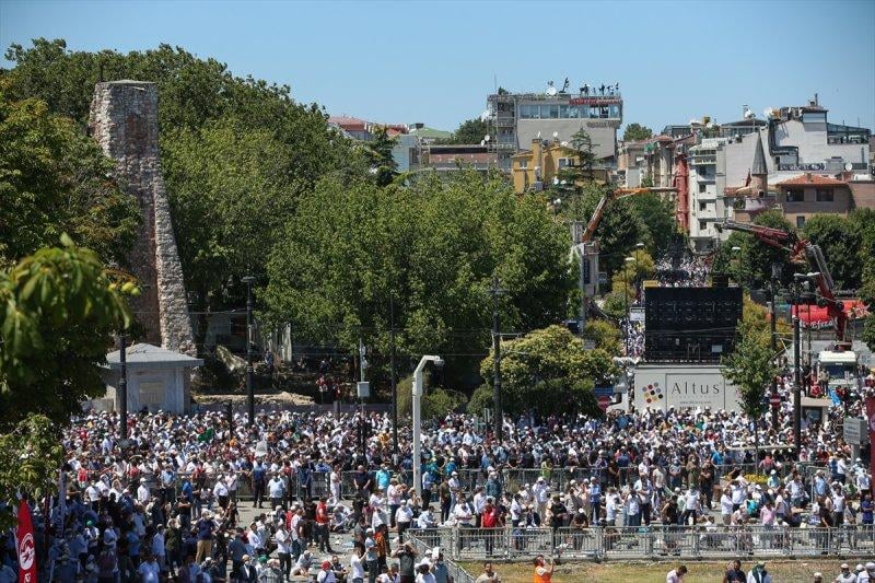 Ayasofya Camii'nde ilk namaz heyecanı 