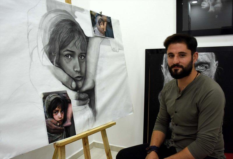 Muşlu grafikerden hiperrealist çizimler