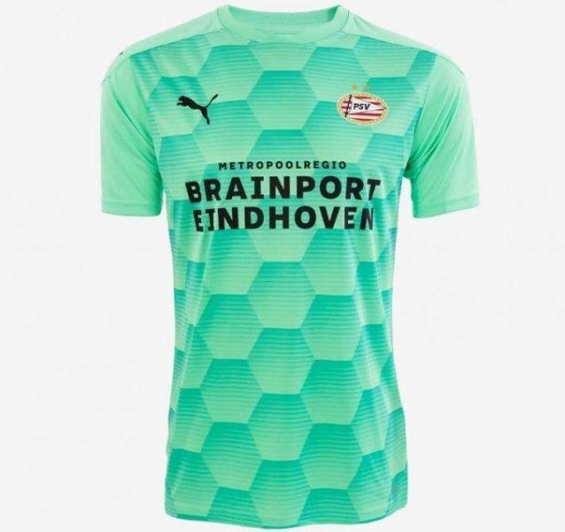  2020-2021 yeni sezon formaları 