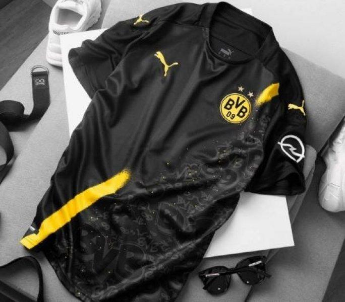  2020-2021 yeni sezon formaları 