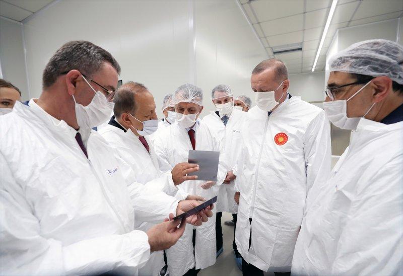 Türkiye'nin ilk Güneş Teknolojileri Fabrikası açıldı