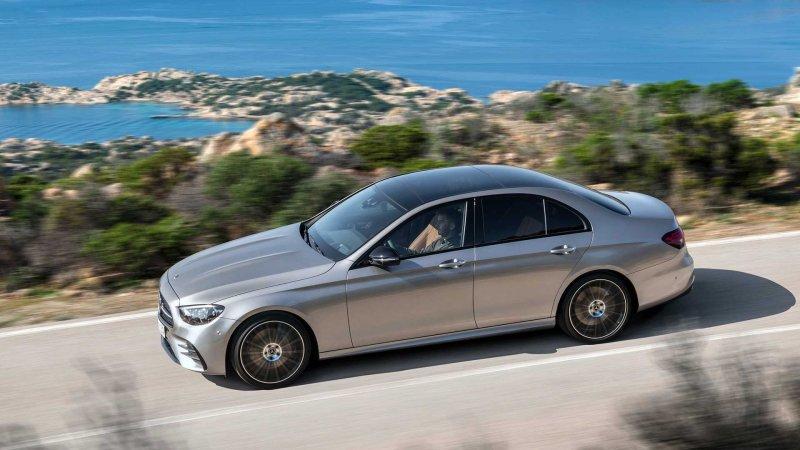 Yenilenen Mercedes E serisi Türkiye'de satışta