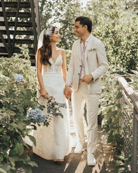 Cansel Elçin ve Zeynep Tuğçe Bayat evlendi