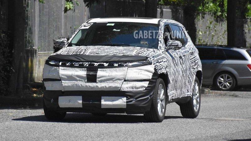 2022 Jeep Compass test sırasında görüntülendi
