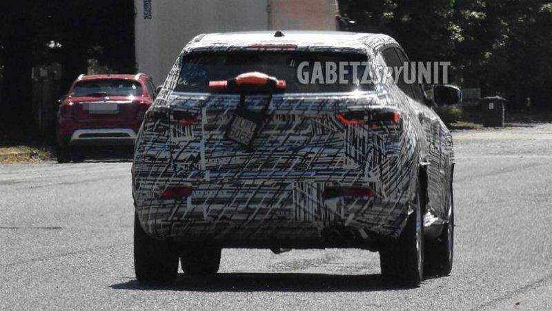 2022 Jeep Compass test sırasında görüntülendi