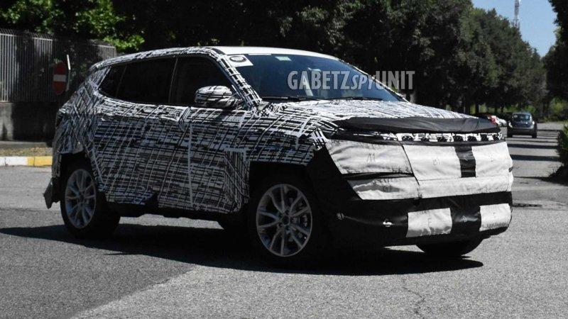 2022 Jeep Compass test sırasında görüntülendi