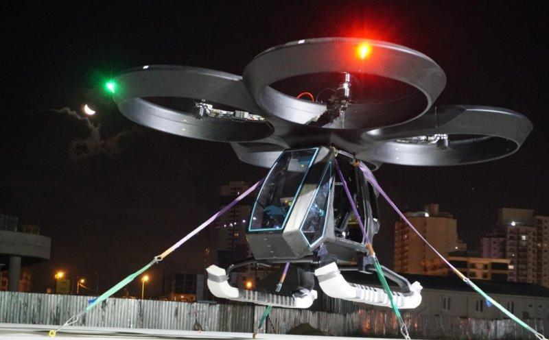 Türkiye'nin ilk uçan arabası Cezeri, havalandı