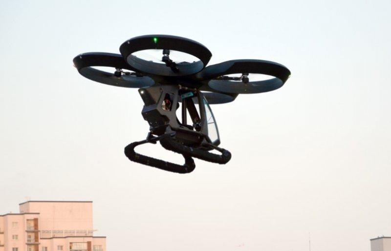 Türkiye'nin ilk uçan arabası Cezeri, havalandı