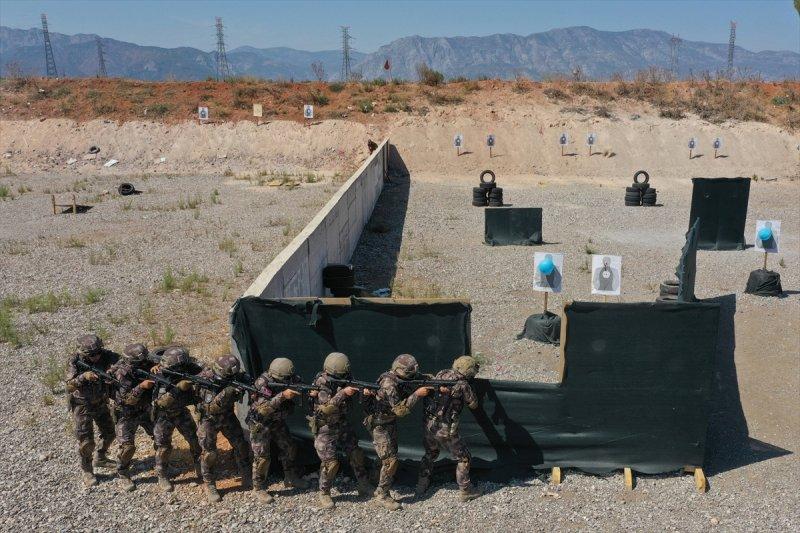 Devletin 'çelik bileği' PÖH'ler daima göreve hazır