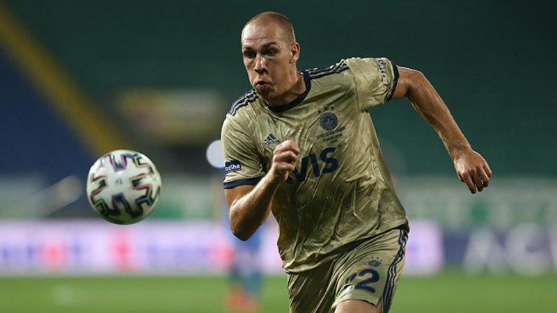 4 büyüklerin kadroda düşünmediği futbolcular