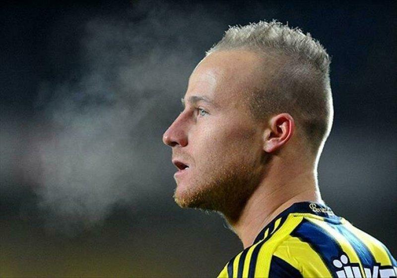 Bonservisi elinde olan tanıdık futbolcular