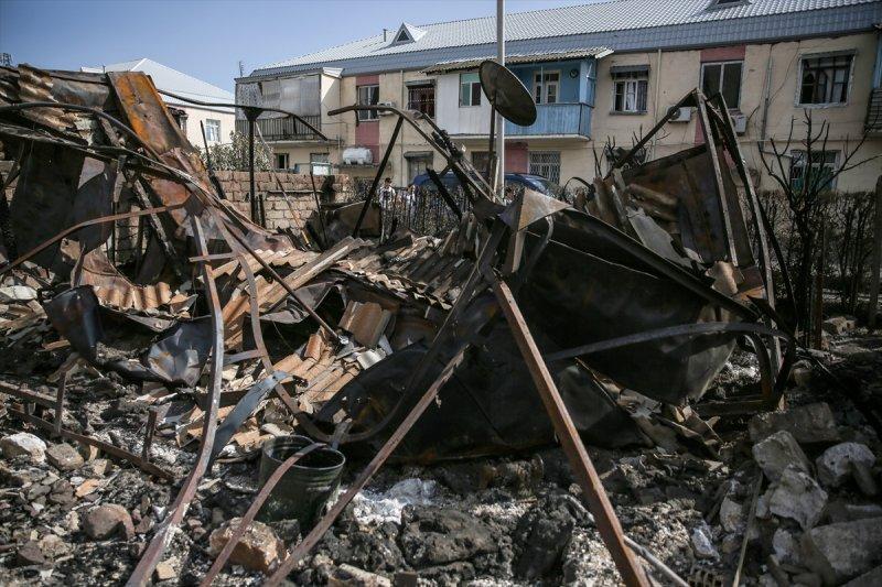 Ermenistan'ın en çok hedef aldığı yerleşim yerlerinden Terter'deki hasar