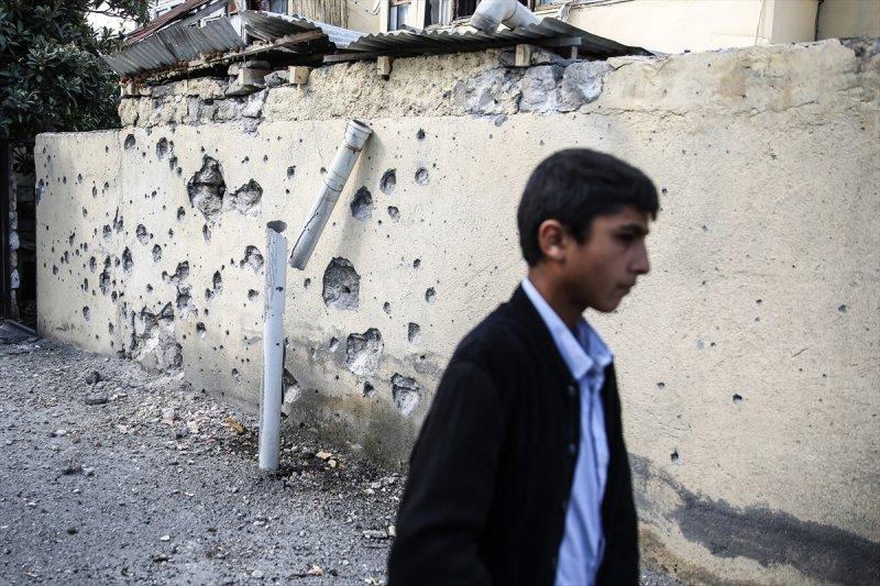 Ermenistan'ın en çok hedef aldığı yerleşim yerlerinden Terter'deki hasar