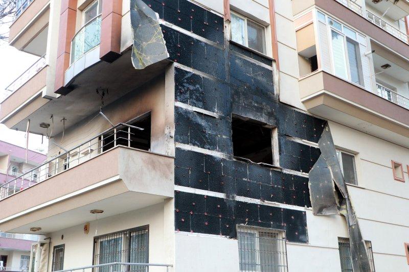 Hatay'daki yangın kontrol altına alındı; yürek burkan manzara ortaya çıktı