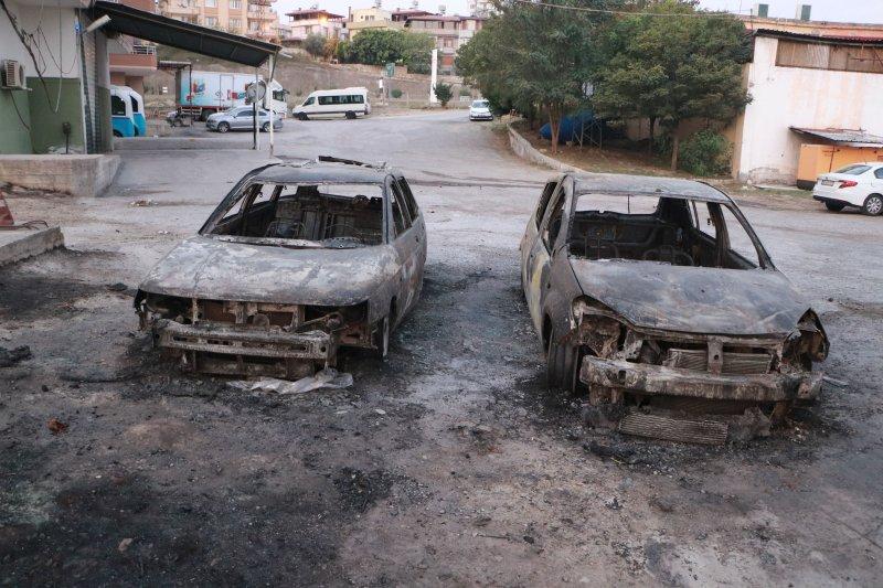 Hatay'daki yangın kontrol altına alındı; yürek burkan manzara ortaya çıktı